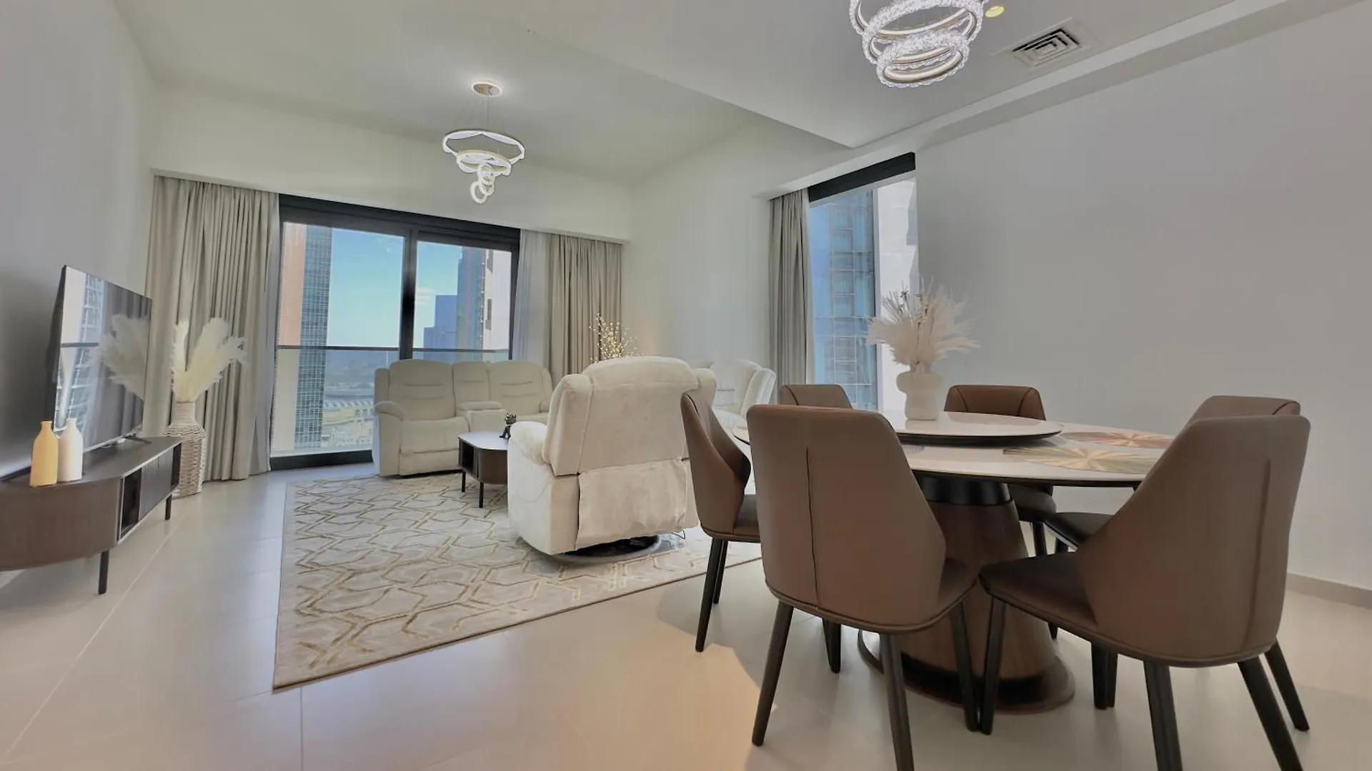 Appartamento Stunning 3Br With Burj Khalifa & Fountain Views By Bhavan Vacation Homes Dubai Emirati Arabi Uniti