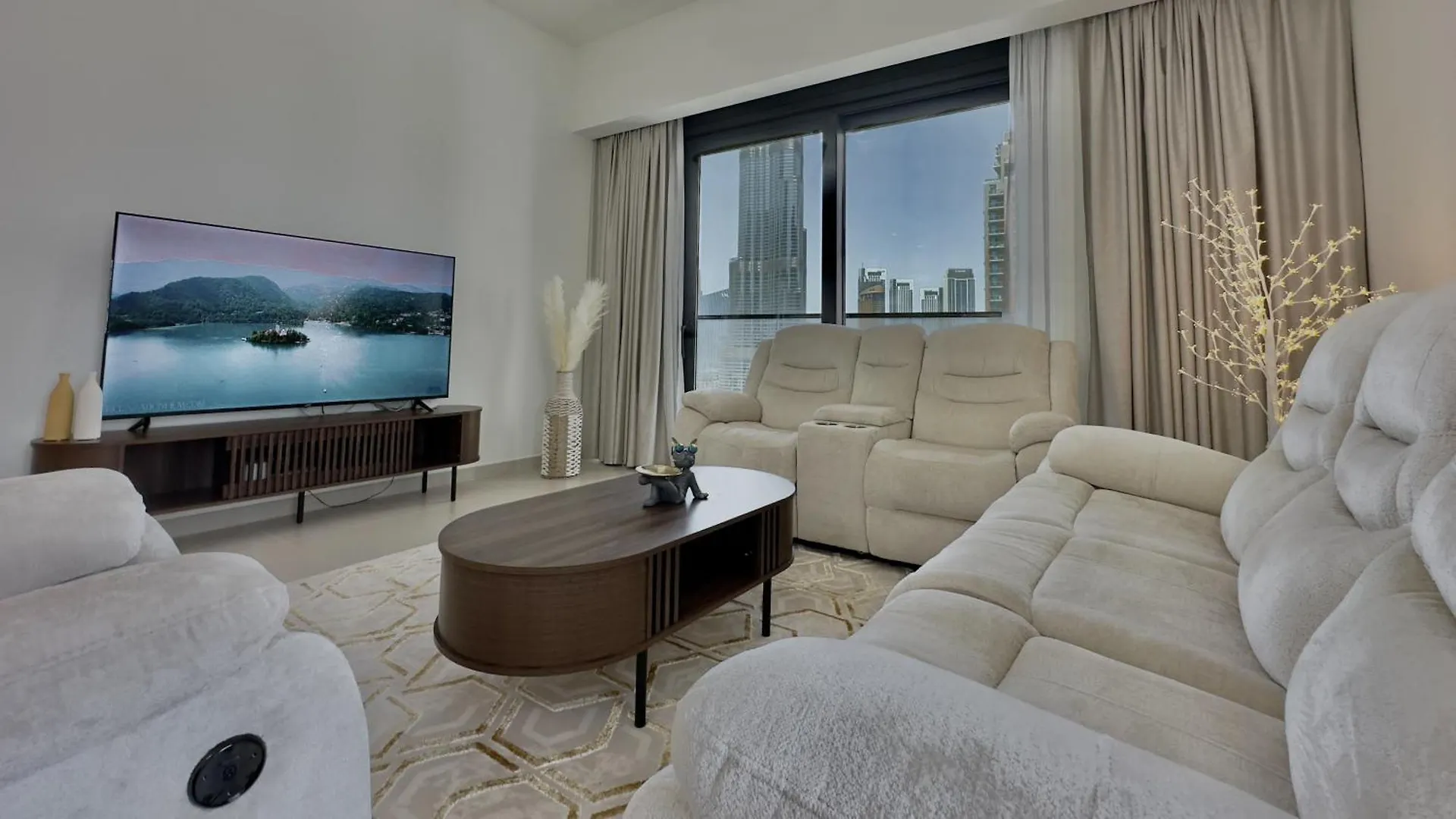 Appartamento Stunning 3Br With Burj Khalifa & Fountain Views By Bhavan Vacation Homes Dubai